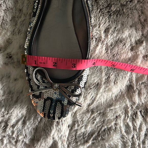 Coach silver sequin ballet flats size 7b - Picture 9 of 9